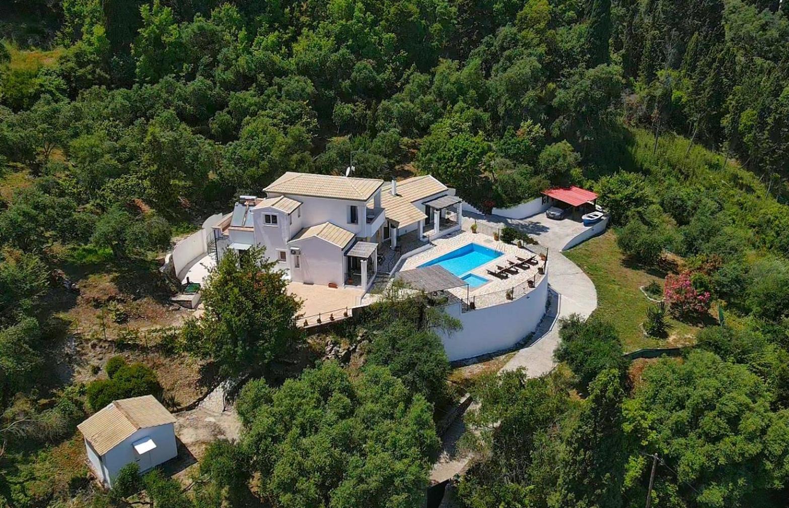 Villa Boukari Chlomos Екстер'єр фото